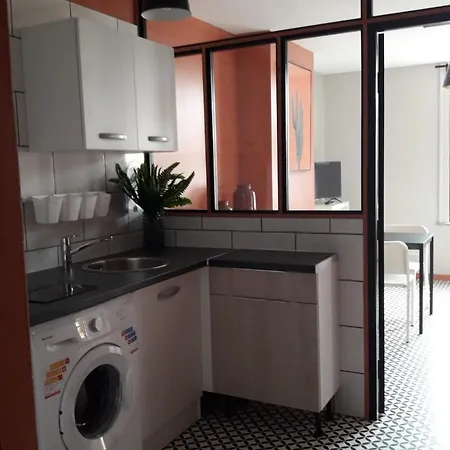 Apartment Modern And Bright Flat At The Heart Of - Welkeys Lille
